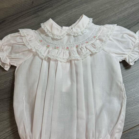 Vintage Alison Scott Romper One Piece Size 6 mos Lace Embroidered Dainty - Picture 12 of 16